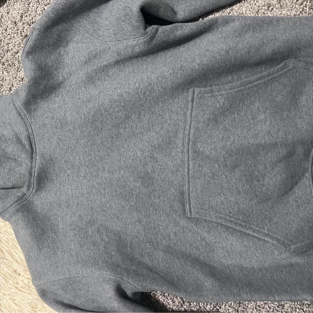 Aritzia Gray Hoodie with Front Pocket